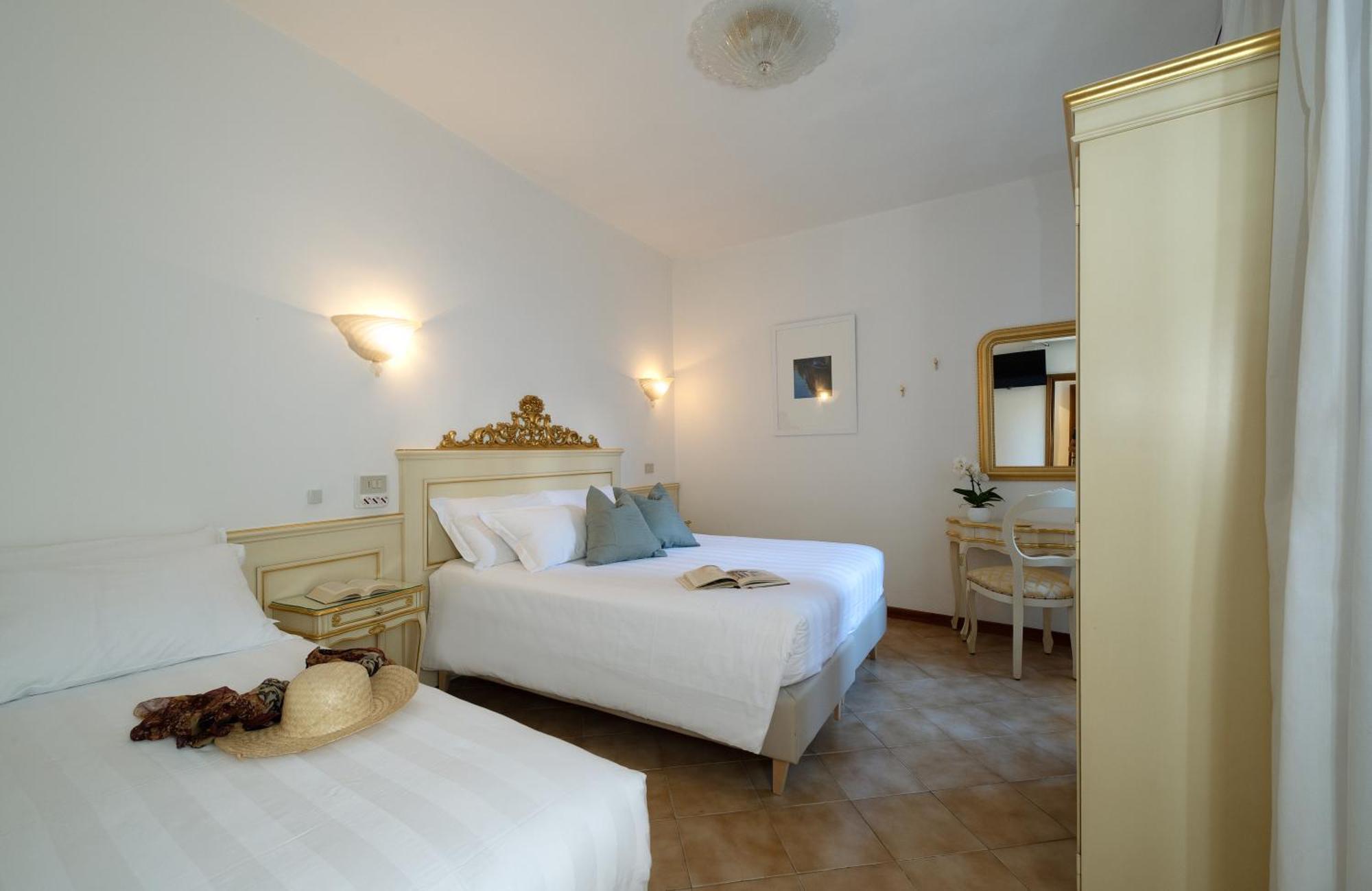 Hotel Guerrini Venice Exterior photo