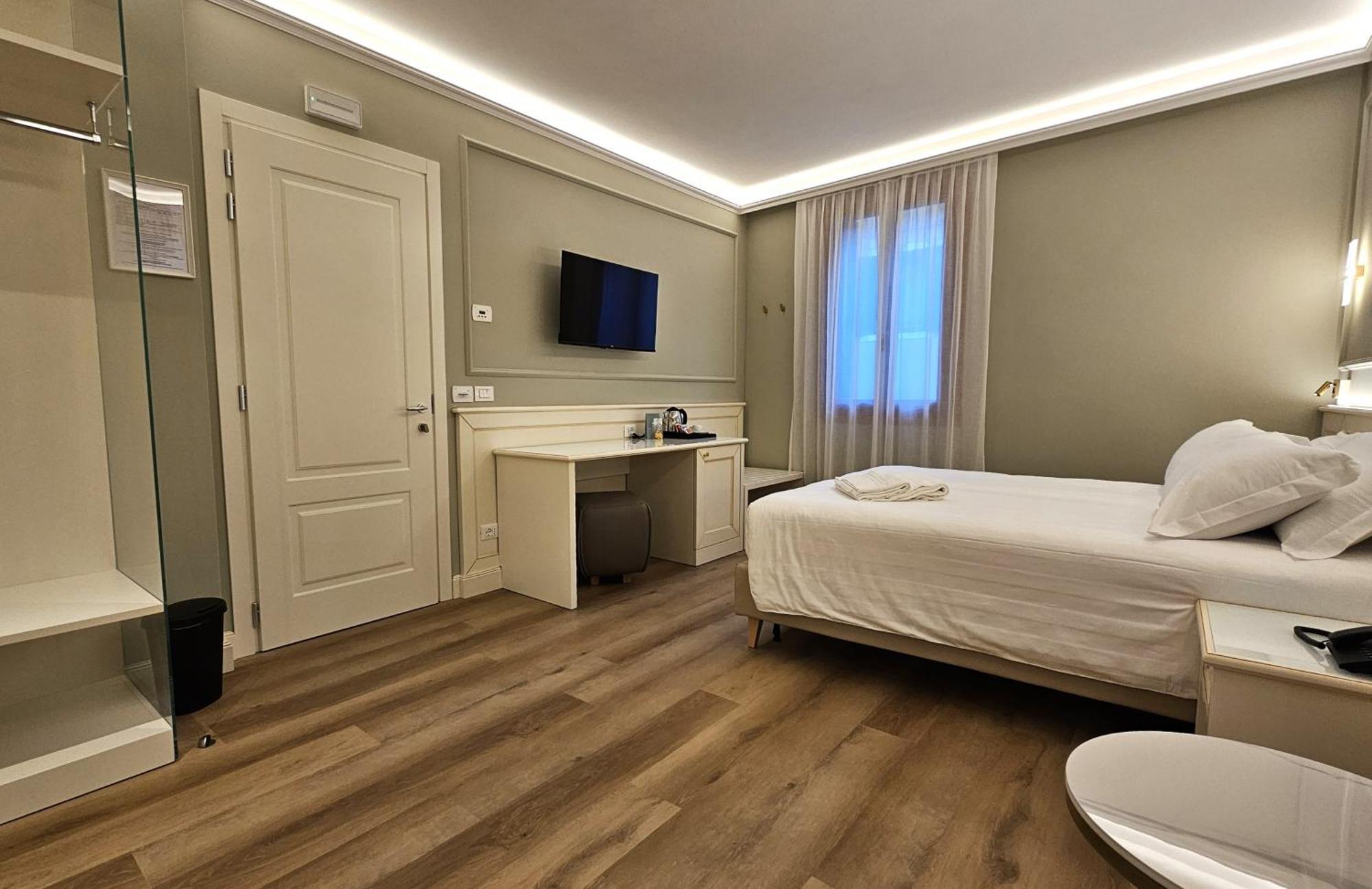 Hotel Guerrini Venice Exterior photo