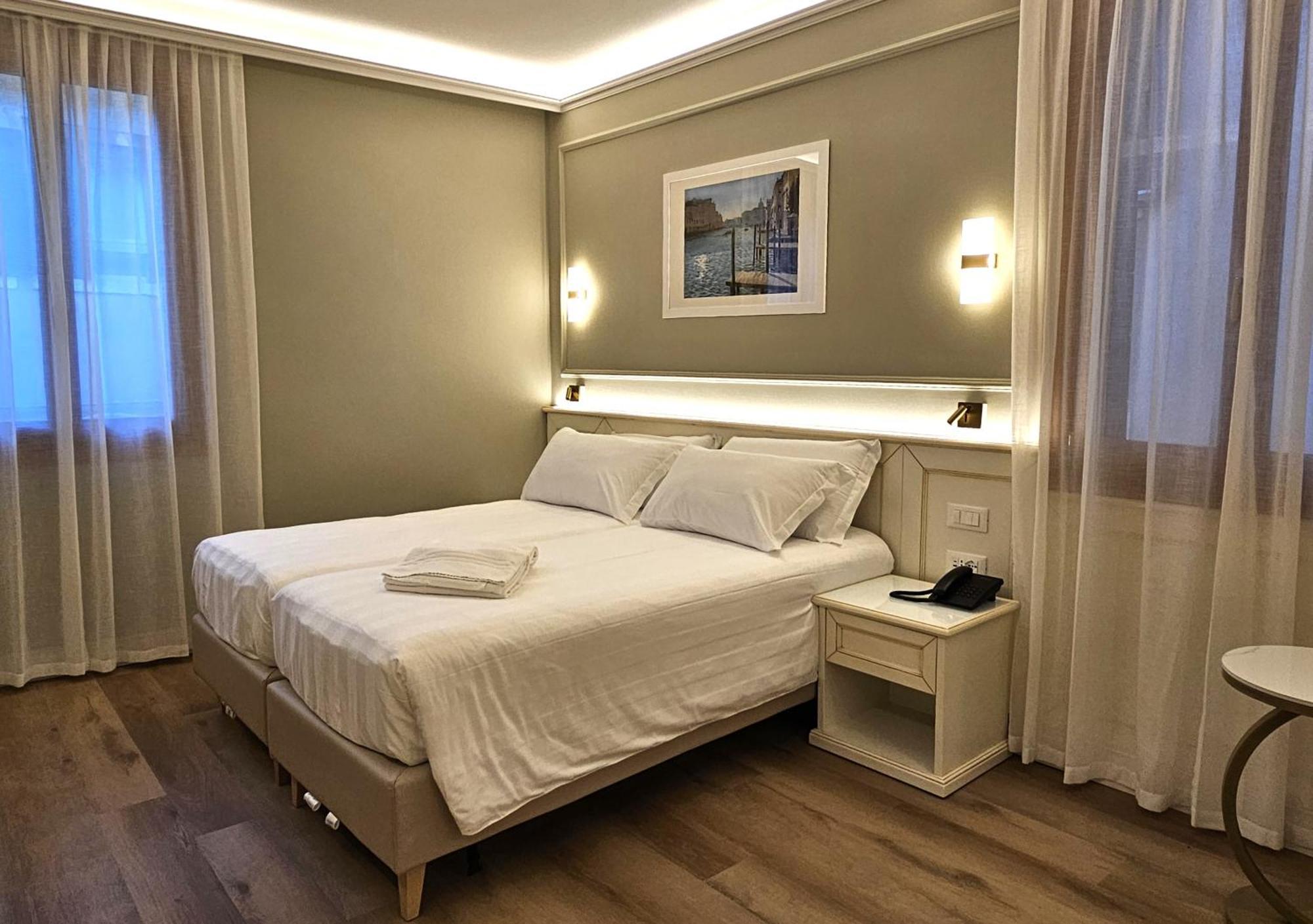 Hotel Guerrini Venice Exterior photo