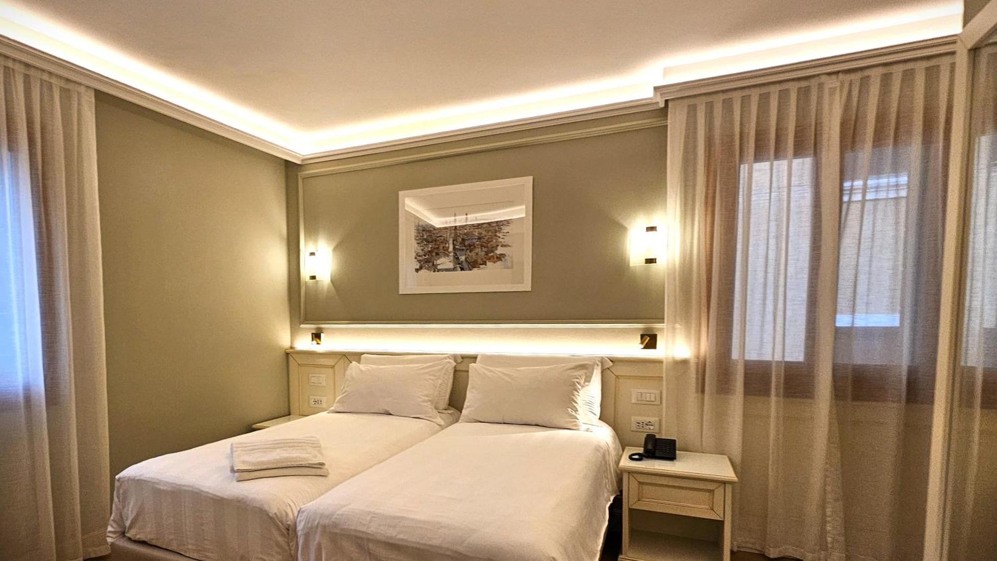 Hotel Guerrini Venice Exterior photo